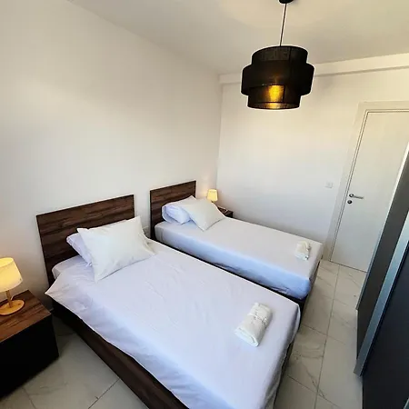 St Julians Brand New Apartment Is-Swieqi