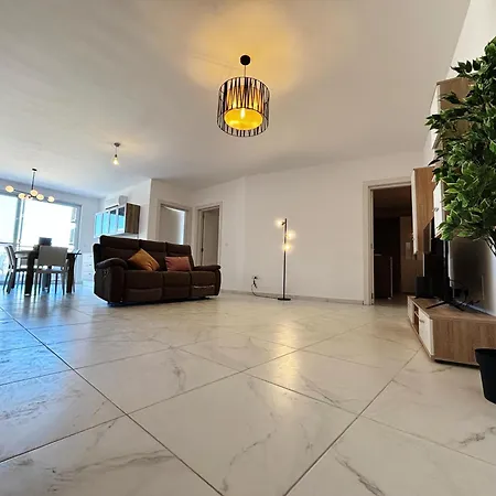 St Julians Brand New Apartment Is-Swieqi