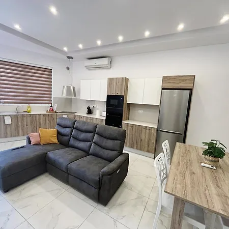 St Julians Brand New * Is-Swieqi