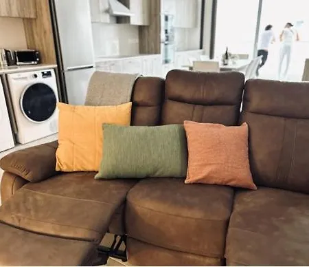St Julians Brand New Apartment Is-Swieqi